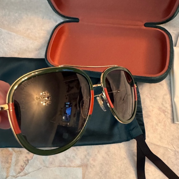 Gucci Aviators GG0062S Sunglasses New Bee Luxury Sunnies - Picture 9 of 12